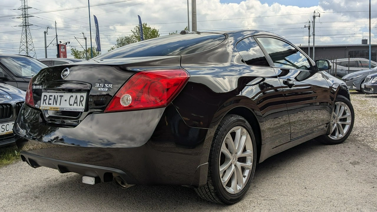 Nissan Altima - Zdjęcie 11