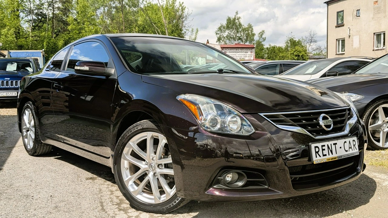 Nissan Altima - Zdjęcie 4