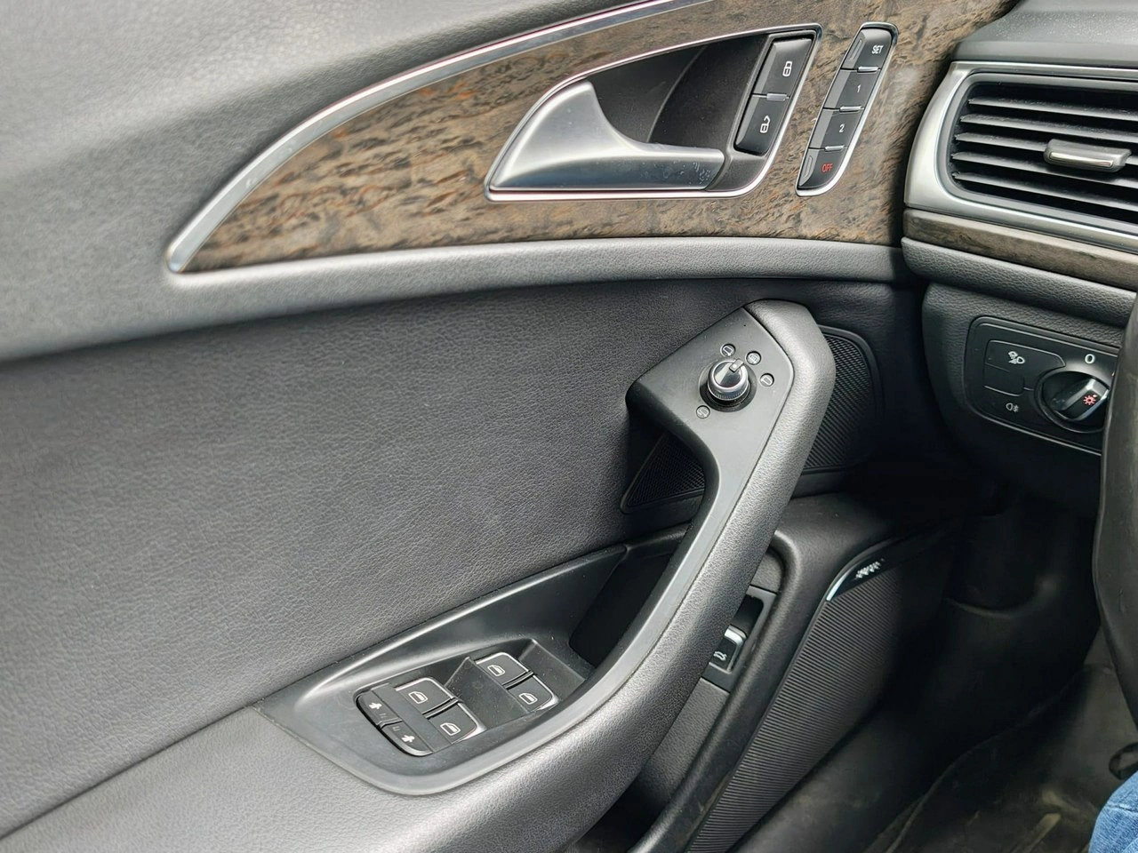 Audi A6 - Zdjęcie 21