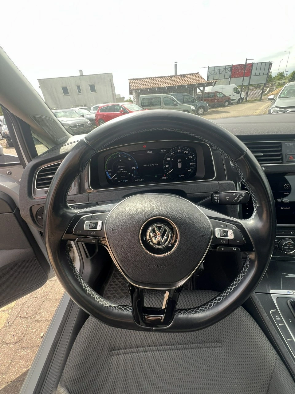 Volkswagen Golf - Zdjęcie 17