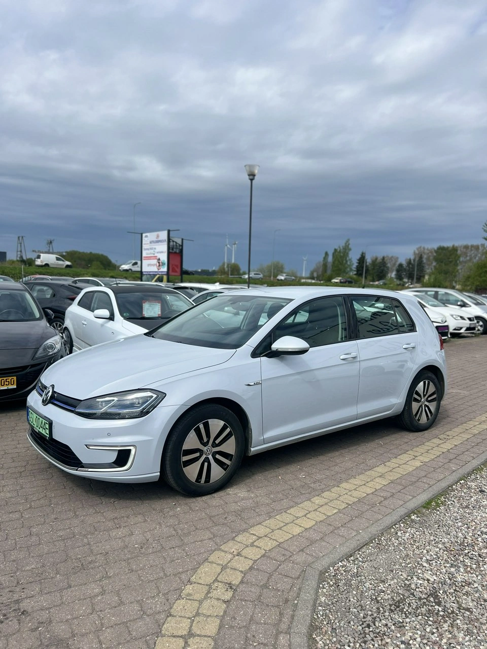 Volkswagen Golf - Zdjęcie 1