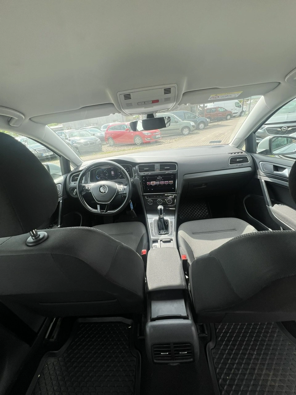 Volkswagen Golf - Zdjęcie 8