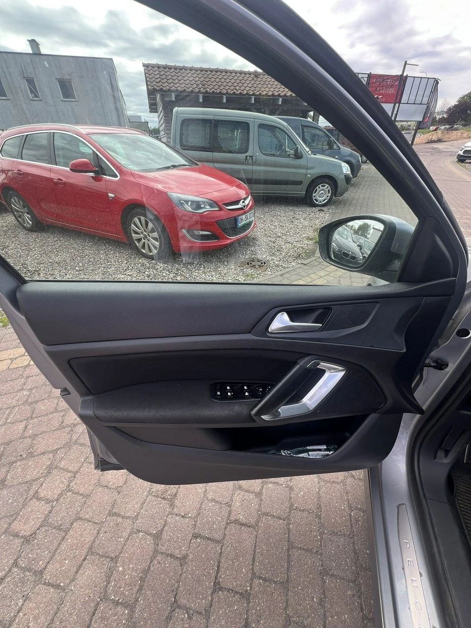 Peugeot 308 - Zdjęcie 10