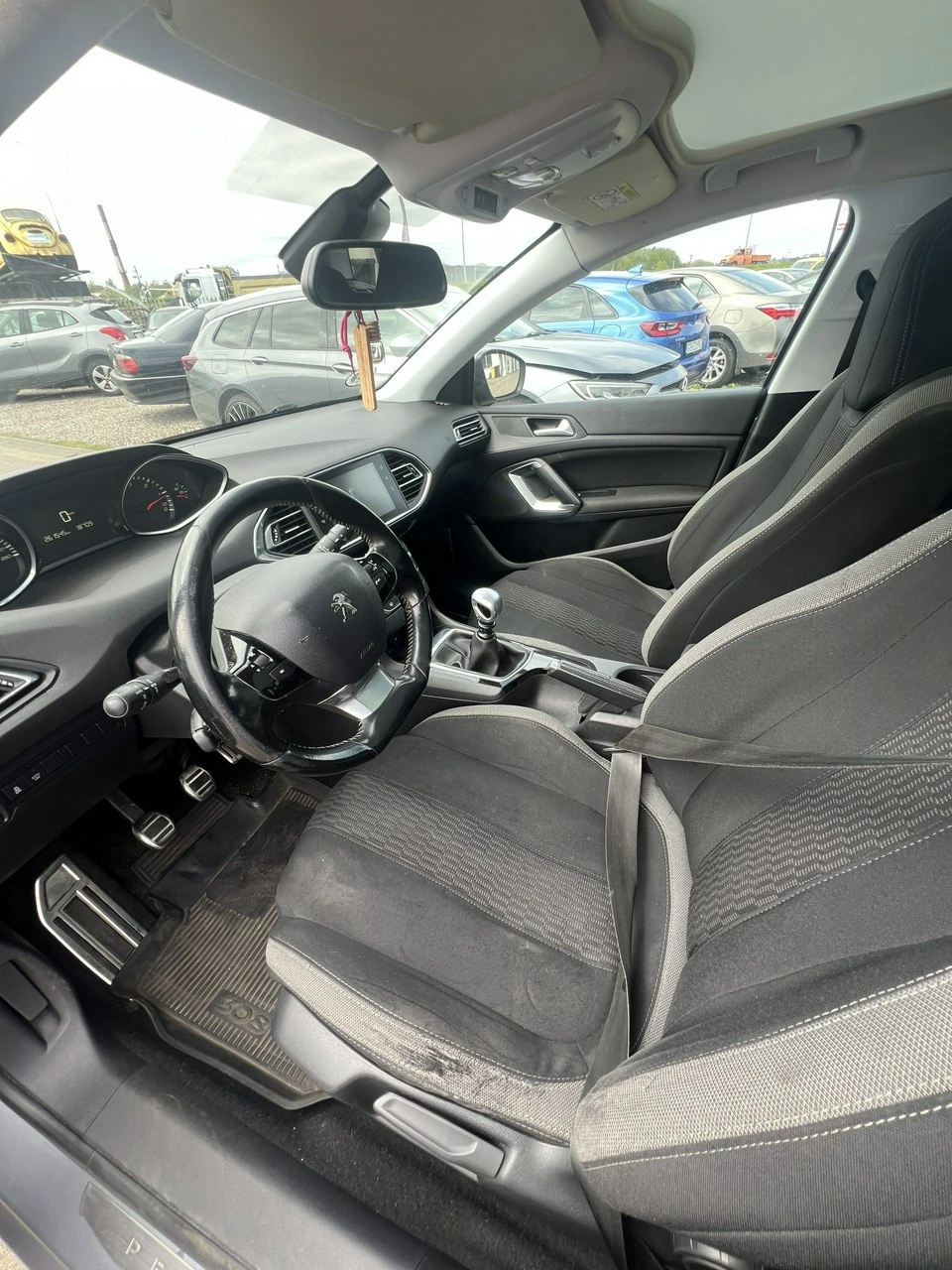 Peugeot 308 - Zdjęcie 11
