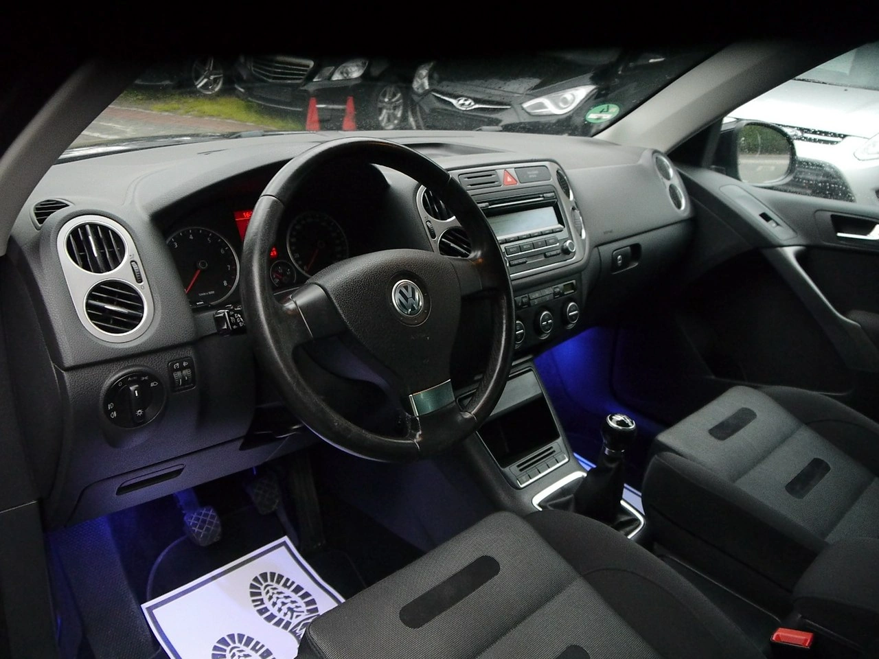 Volkswagen Tiguan - Zdjęcie 28
