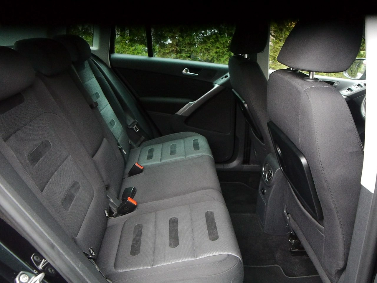 Volkswagen Tiguan - Zdjęcie 32
