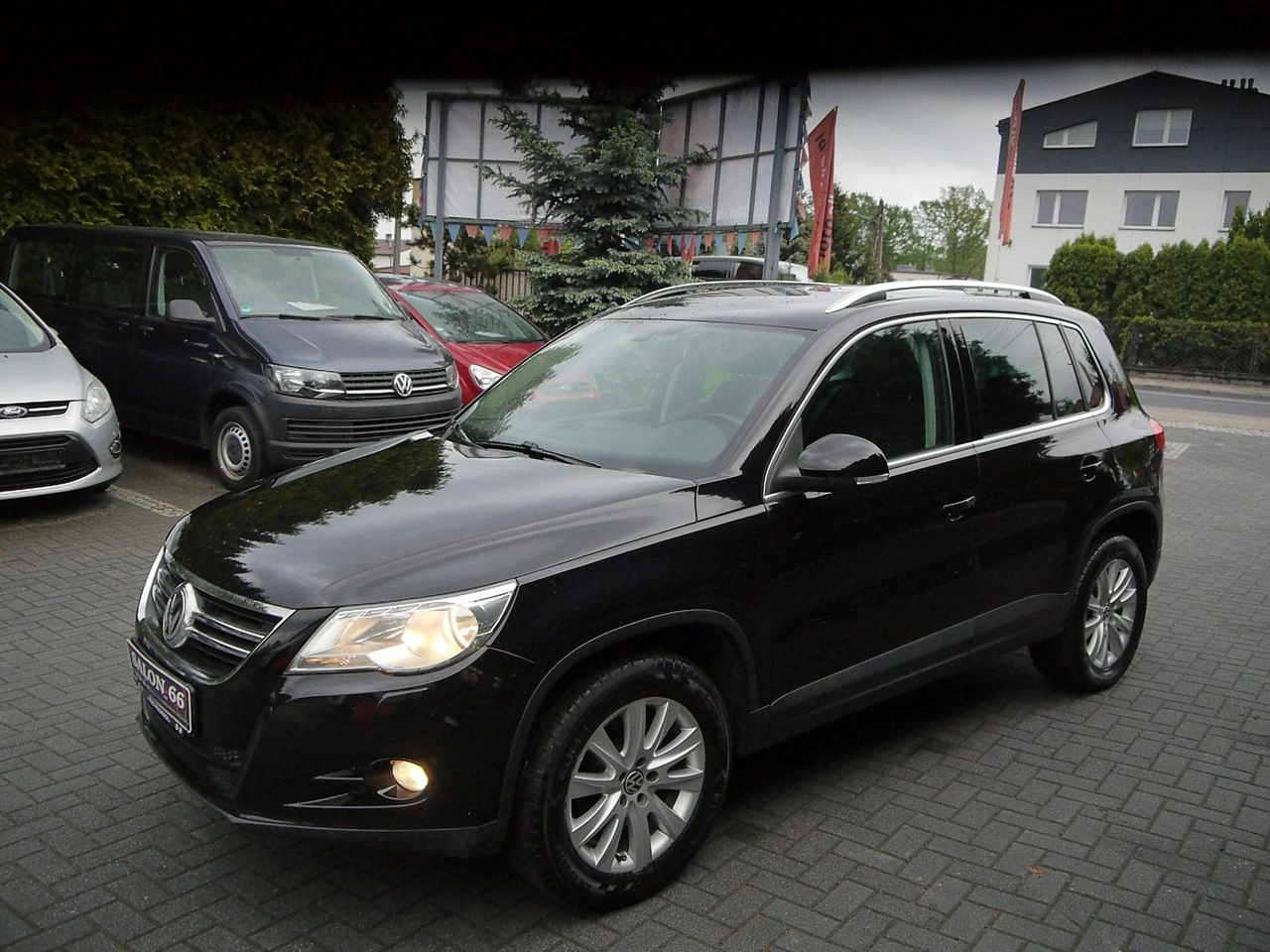 Volkswagen Tiguan - Zdjęcie 13