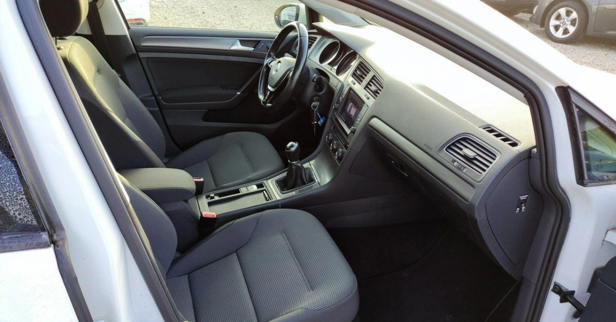 Volkswagen Golf - Zdjęcie 7