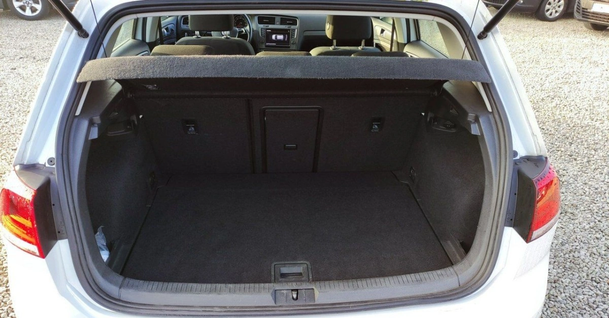 Volkswagen Golf - Zdjęcie 9