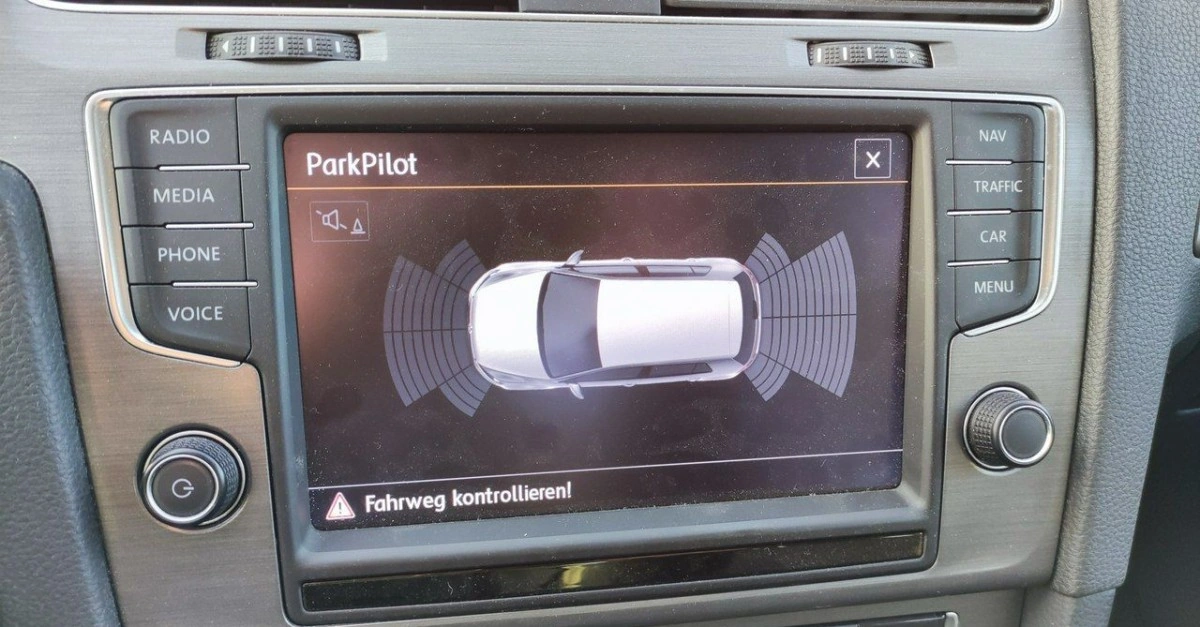 Volkswagen Golf - Zdjęcie 34