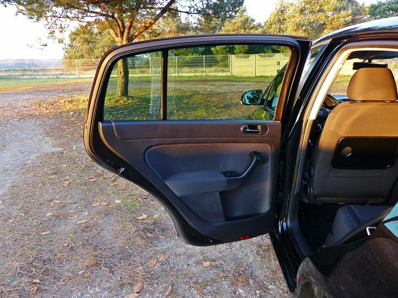 Volkswagen Golf Plus - Zdjęcie 20