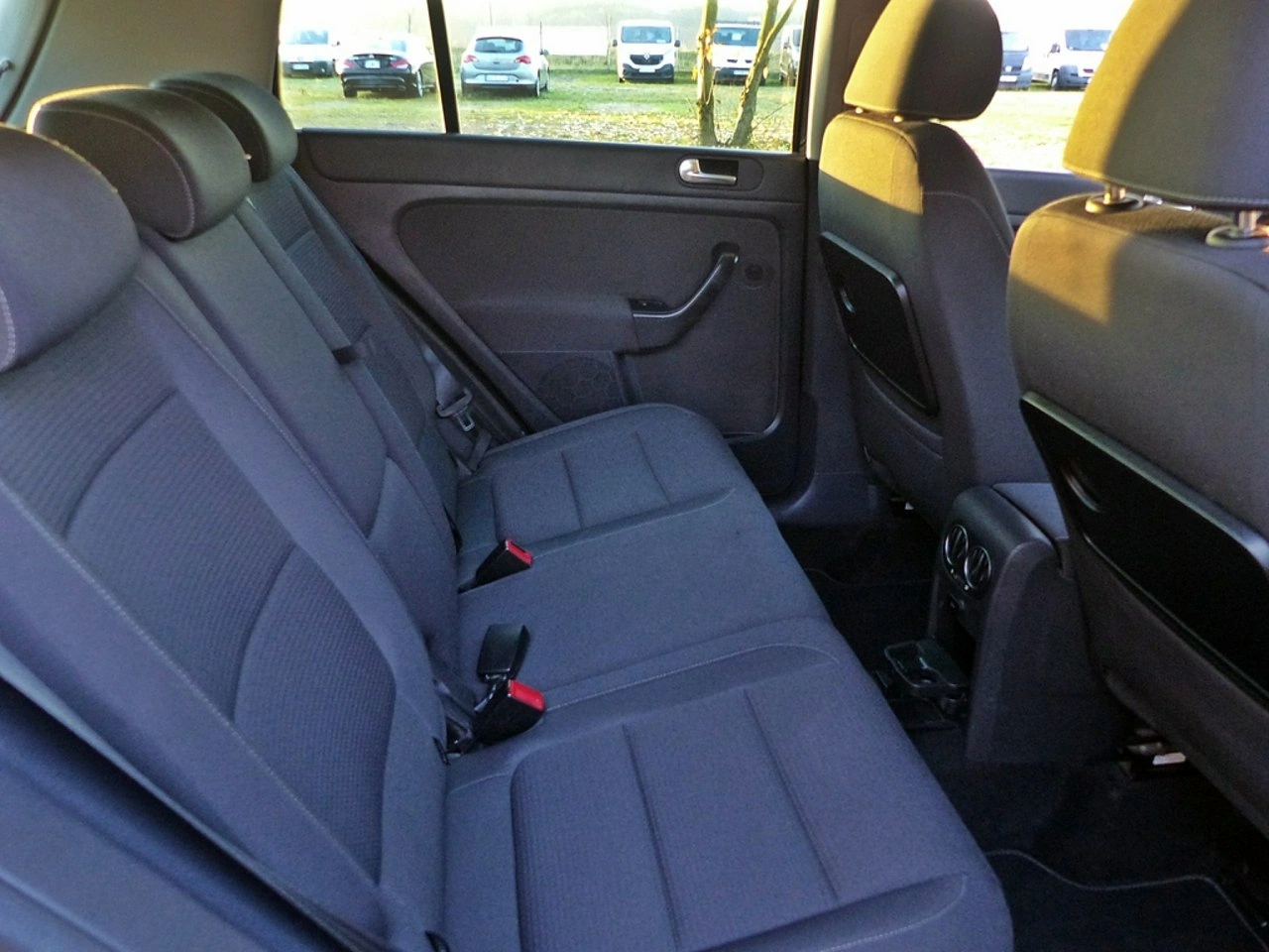 Volkswagen Golf Plus - Zdjęcie 22