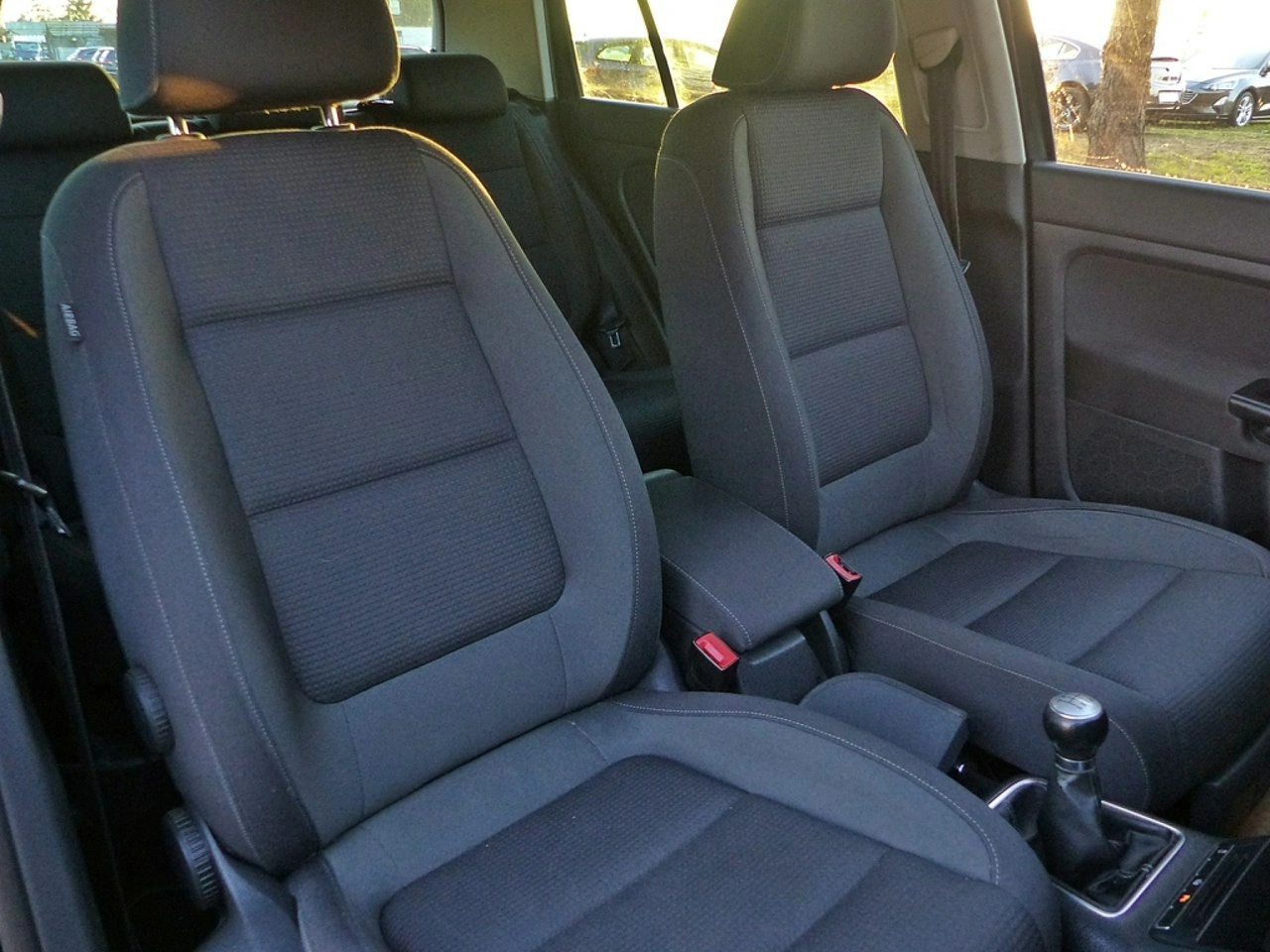 Volkswagen Golf Plus - Zdjęcie 25