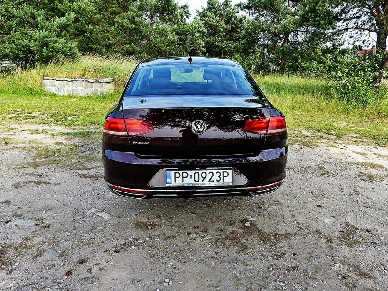 Volkswagen Passat - Zdjęcie 8