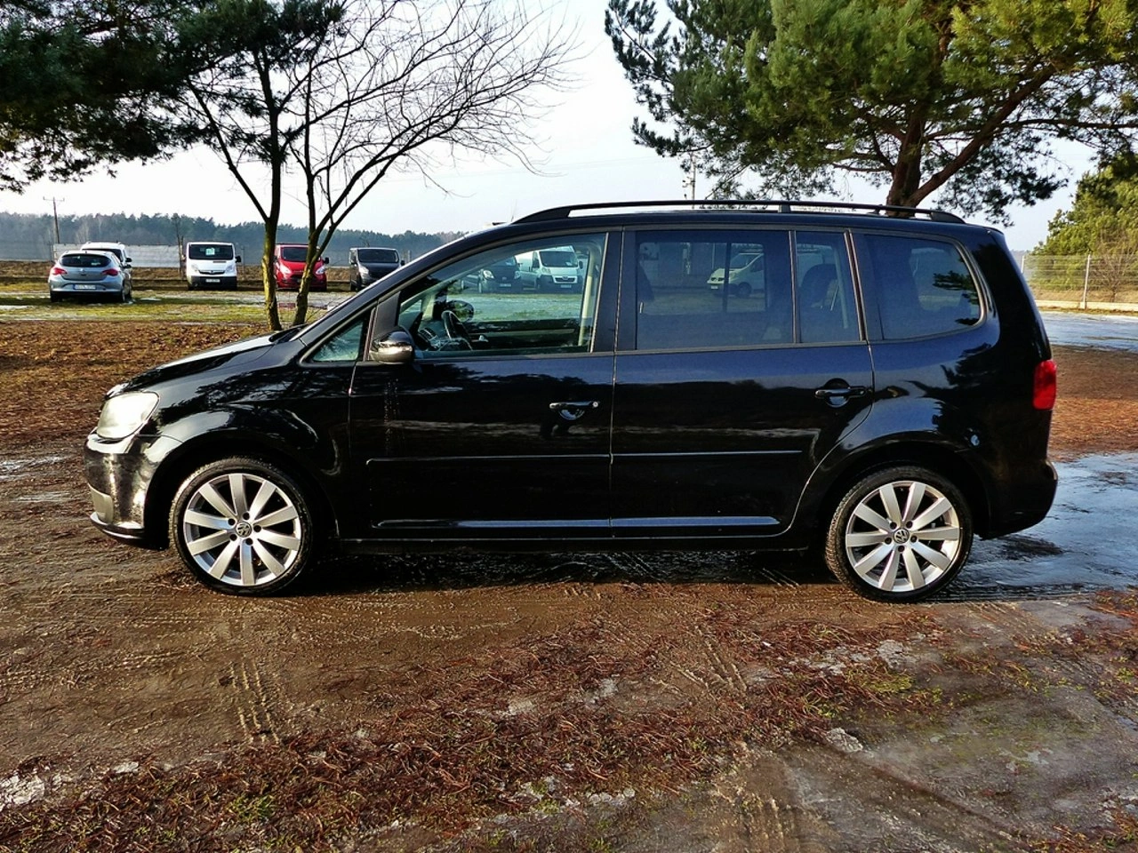 Volkswagen Touran - Zdjęcie 14