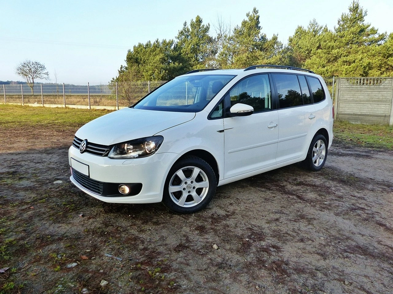 Volkswagen Touran - Zdjęcie 14