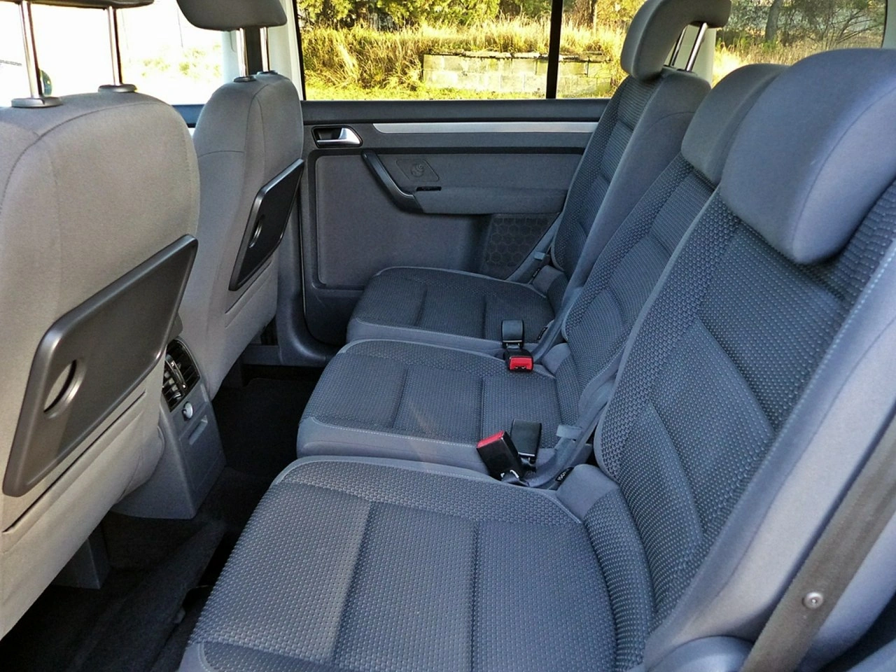 Volkswagen Touran - Zdjęcie 21