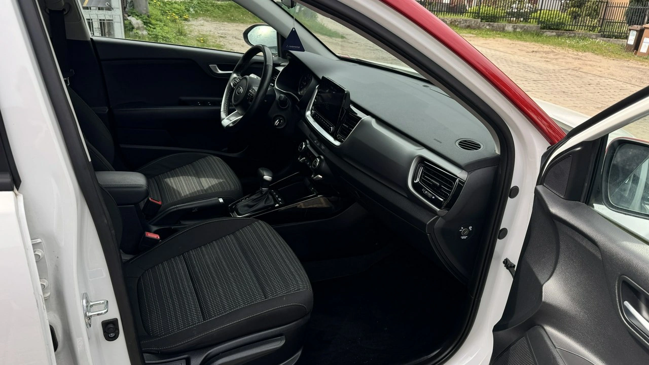 Kia Stonic - Zdjęcie 7