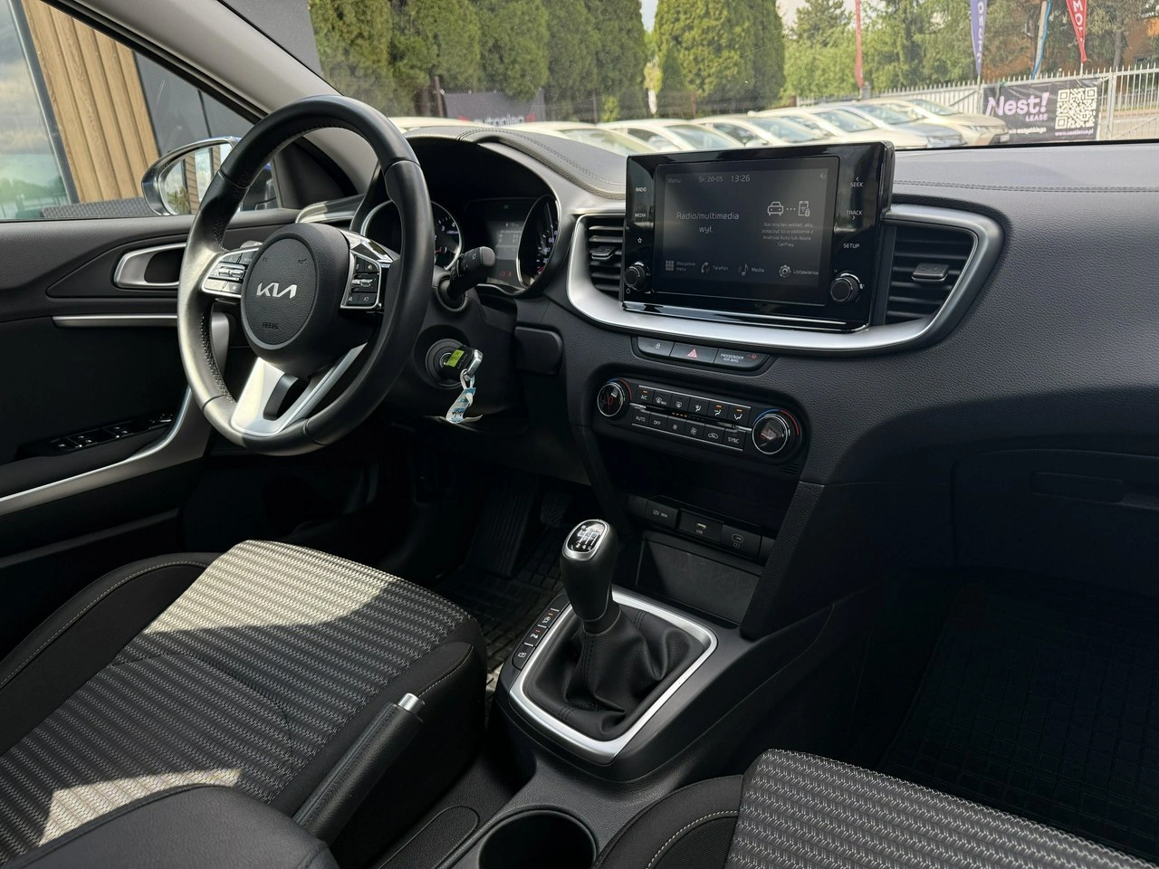 Kia Ceed - Zdjęcie 14