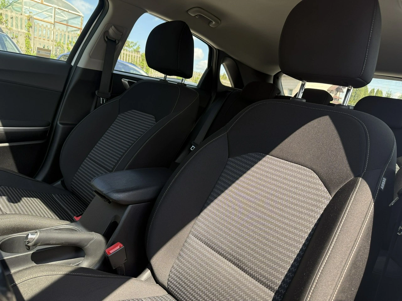 Kia Ceed - Zdjęcie 4