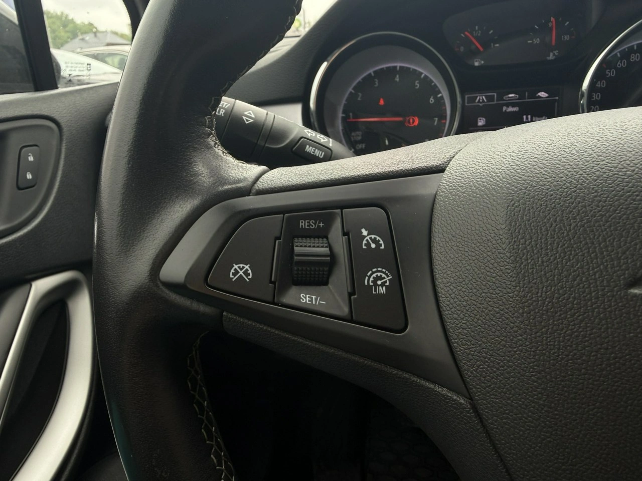 Opel Astra - Zdjęcie 13