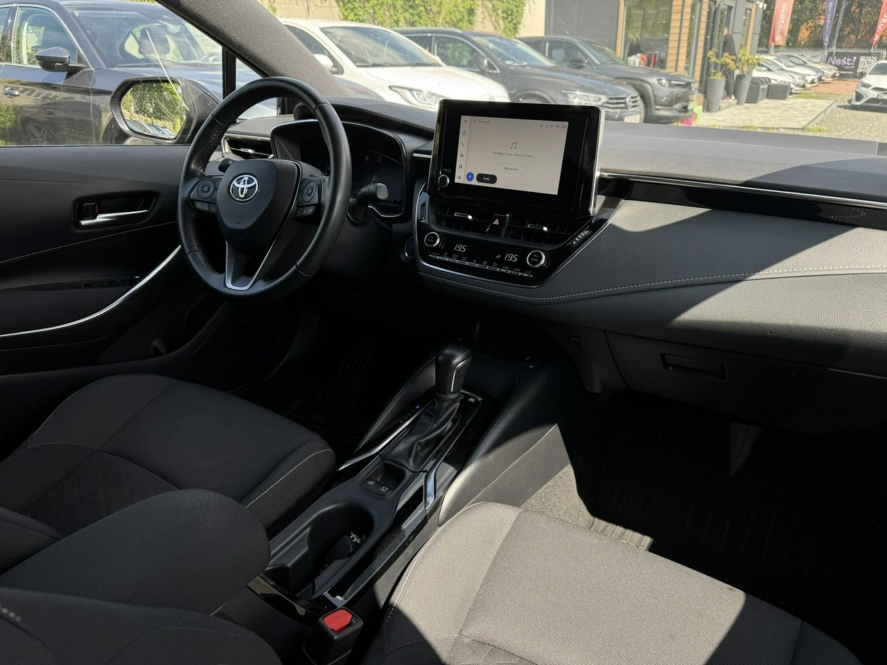 Toyota Corolla - Zdjęcie 10