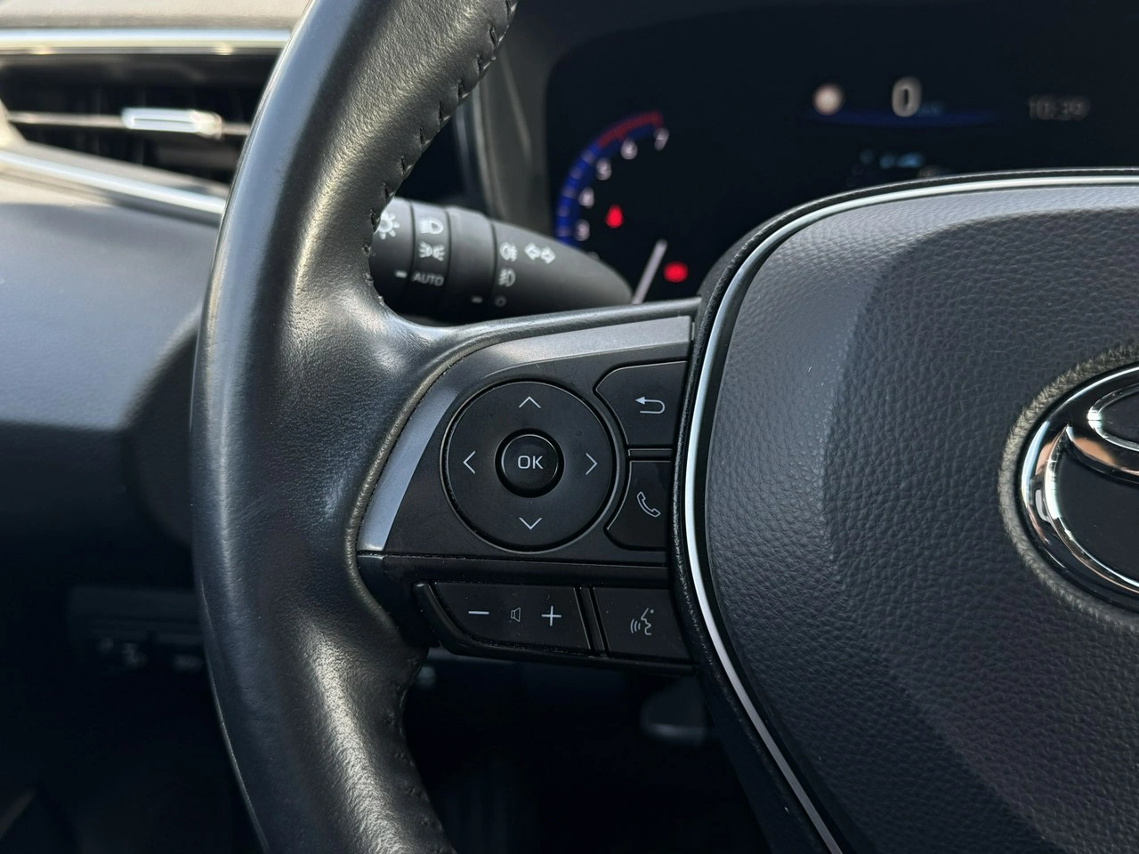 Toyota Corolla - Zdjęcie 15