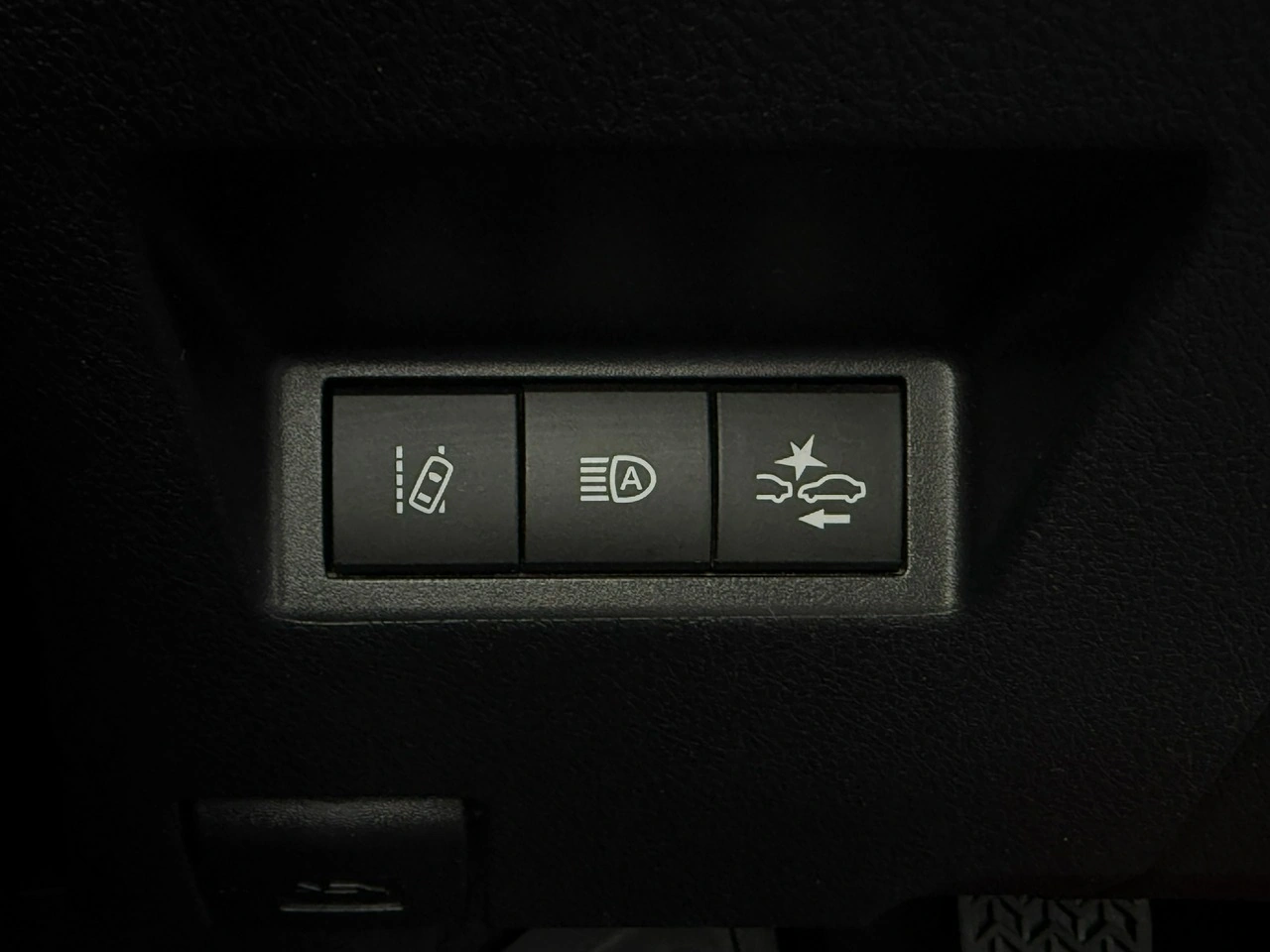 Toyota Yaris - Zdjęcie 28