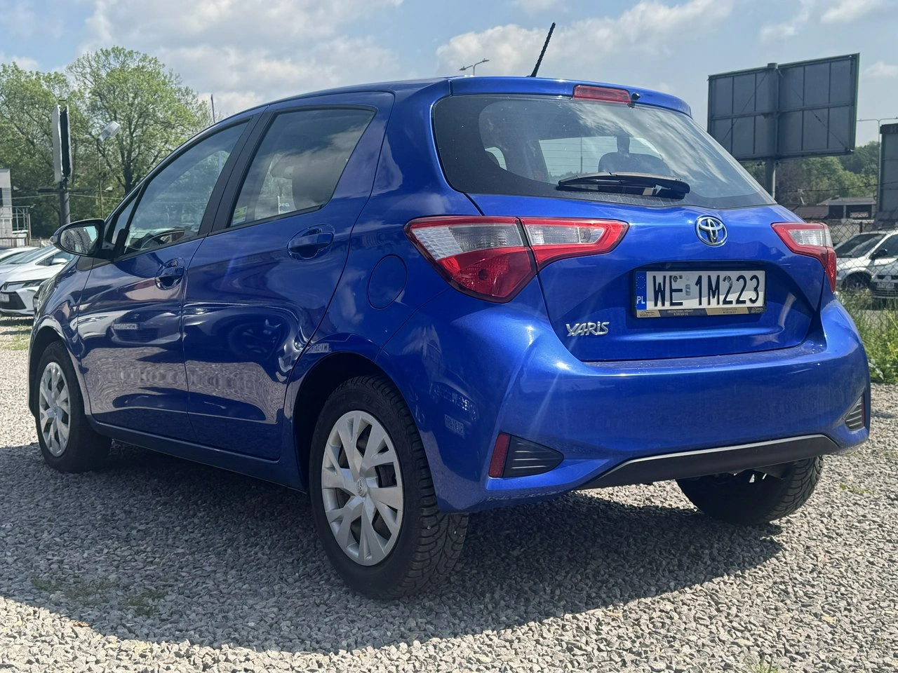 Toyota Yaris - Zdjęcie 4