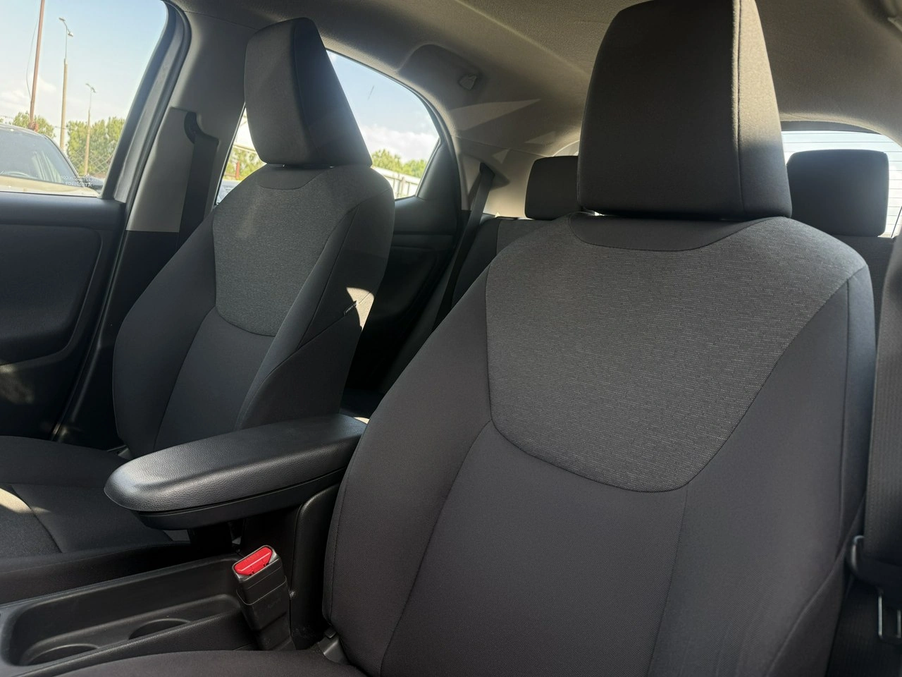 Toyota Yaris - Zdjęcie 9