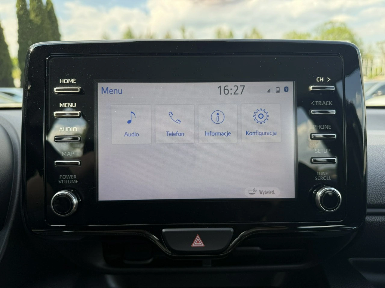 Toyota Yaris - Zdjęcie 21
