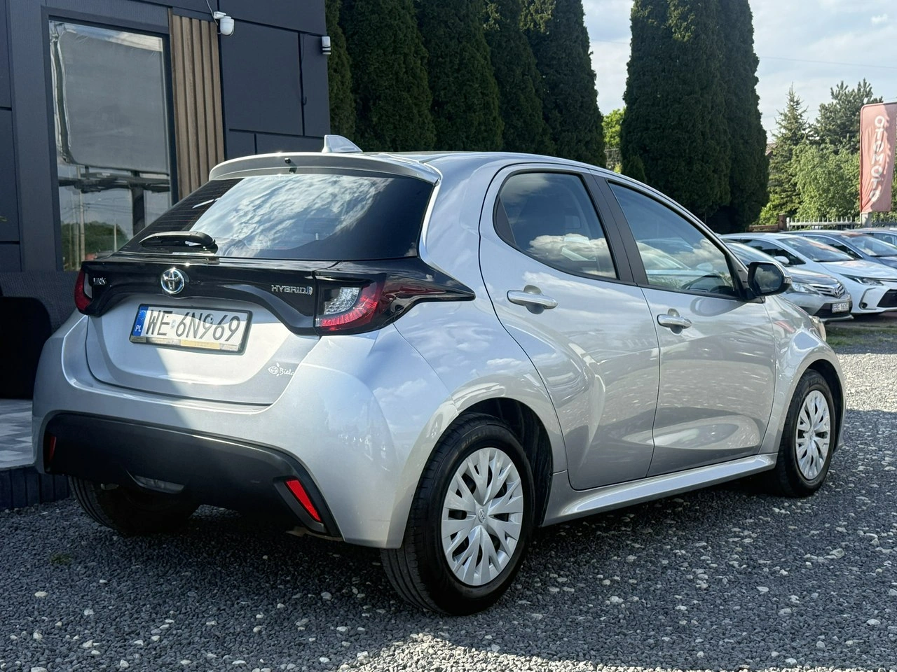 Toyota Yaris - Zdjęcie 8