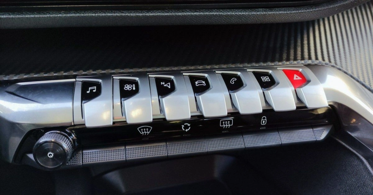 Peugeot 3008 - Zdjęcie 26