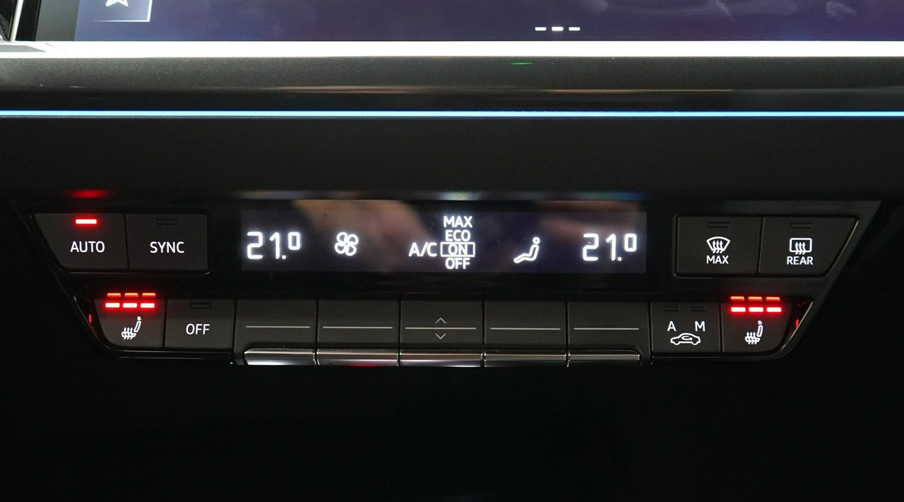Audi Q4 e-tron - Zdjęcie 18