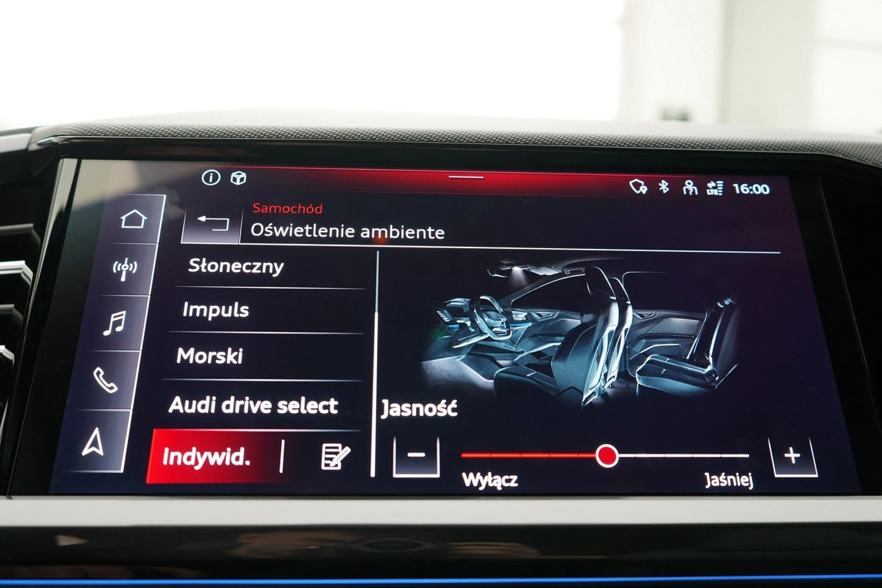 Audi Q4 e-tron - Zdjęcie 35