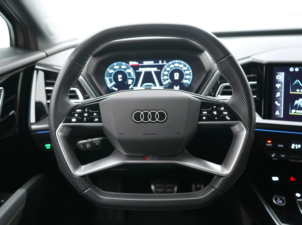 Audi Q4 e-tron - Zdjęcie 19