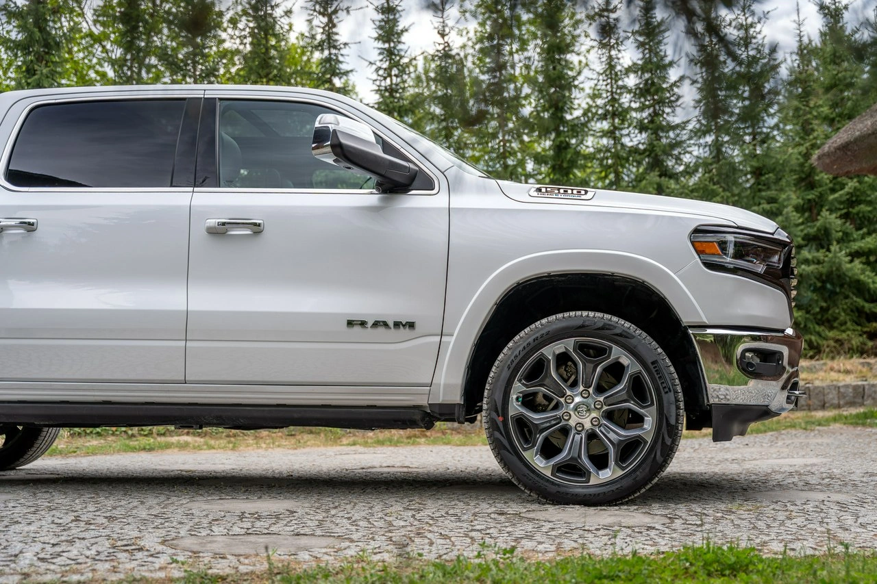 RAM 1500 - Zdjęcie 17