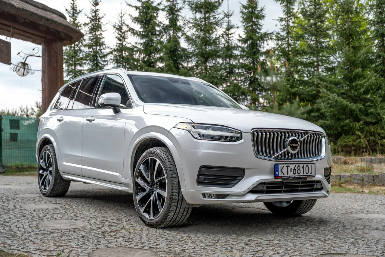 Volvo XC 90 - Zdjęcie 9