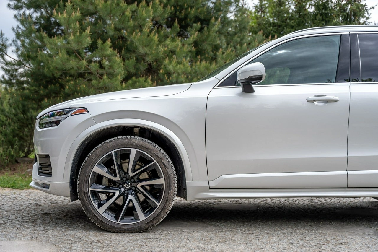 Volvo XC 90 - Zdjęcie 16