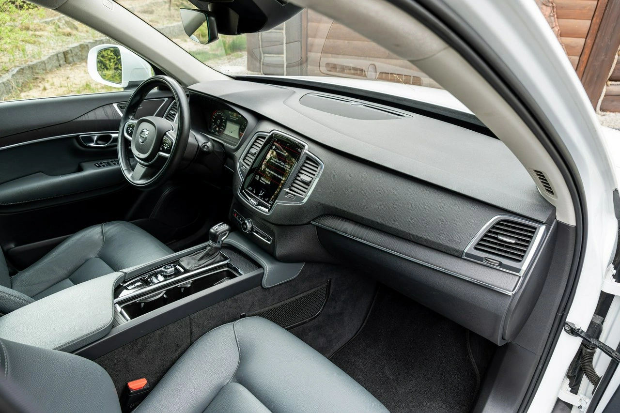 Volvo XC 90 - Zdjęcie 42