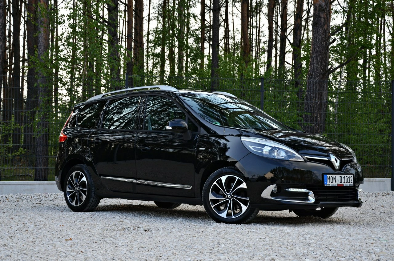 Renault Grand Scenic - Zdjęcie 11