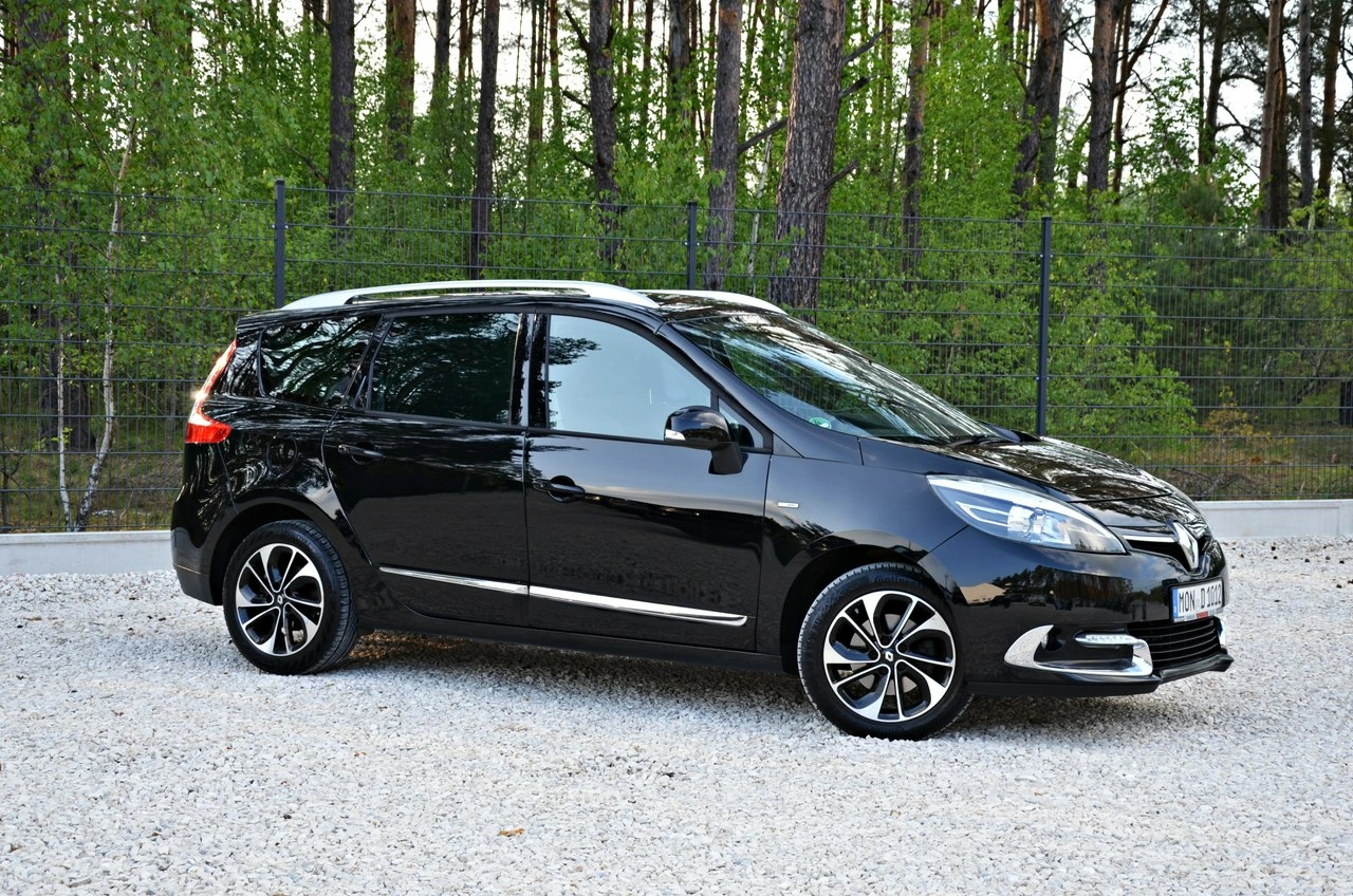 Renault Grand Scenic - Zdjęcie 12
