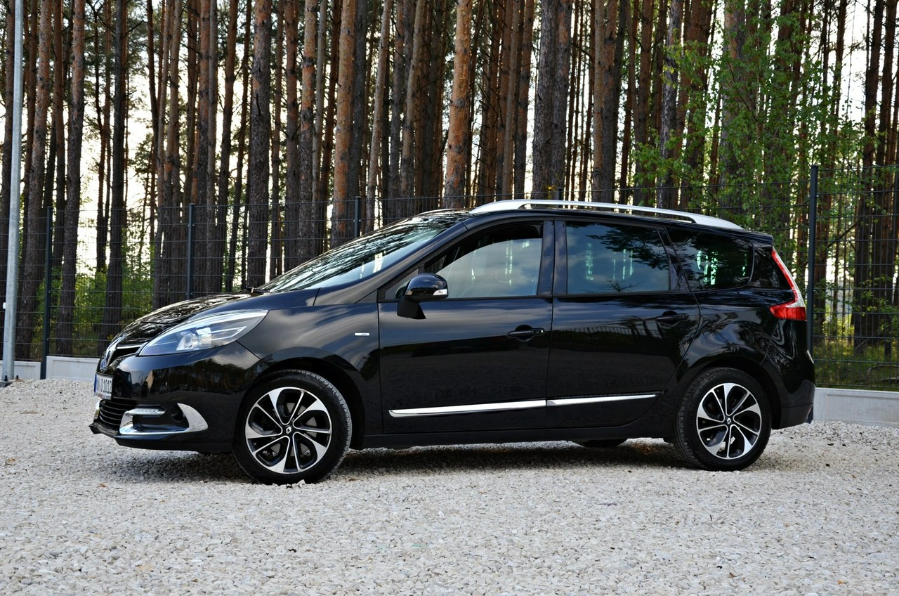 Renault Grand Scenic - Zdjęcie 16