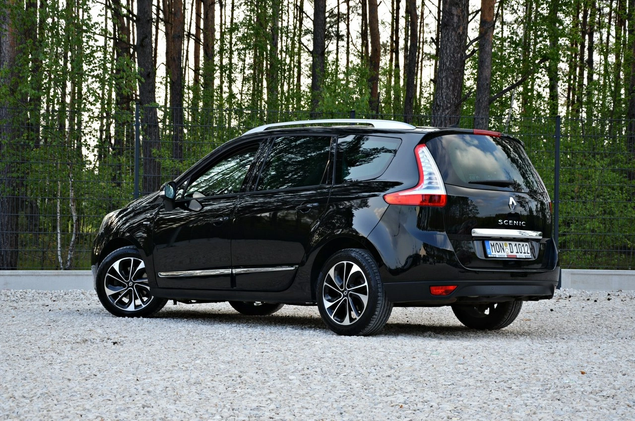 Renault Grand Scenic - Zdjęcie 18