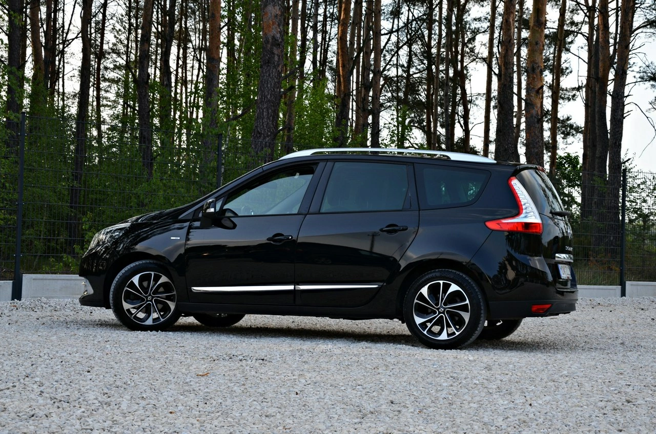Renault Grand Scenic - Zdjęcie 20
