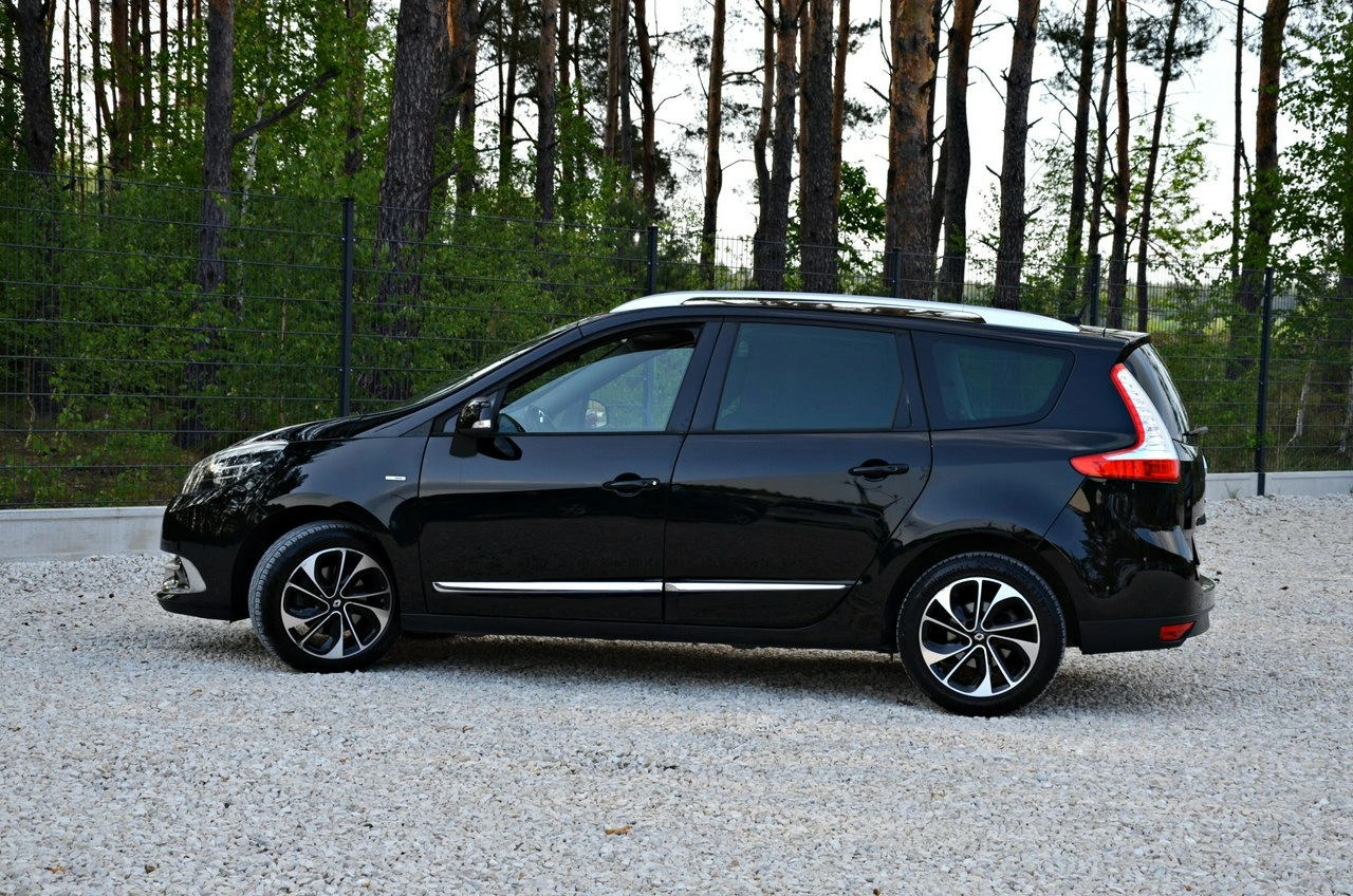 Renault Grand Scenic - Zdjęcie 21