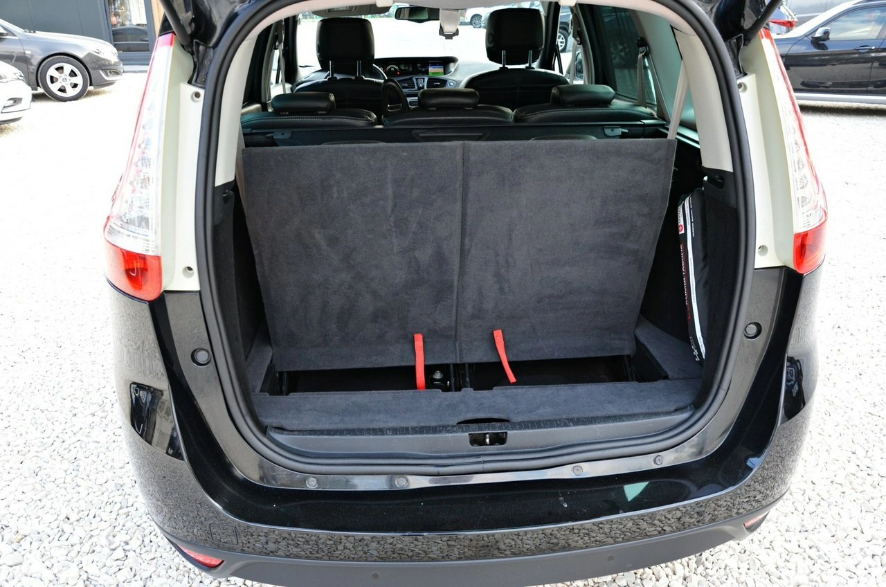 Renault Grand Scenic - Zdjęcie 30