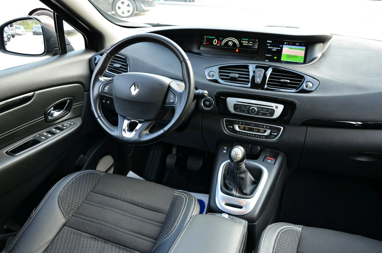 Renault Grand Scenic - Zdjęcie 4