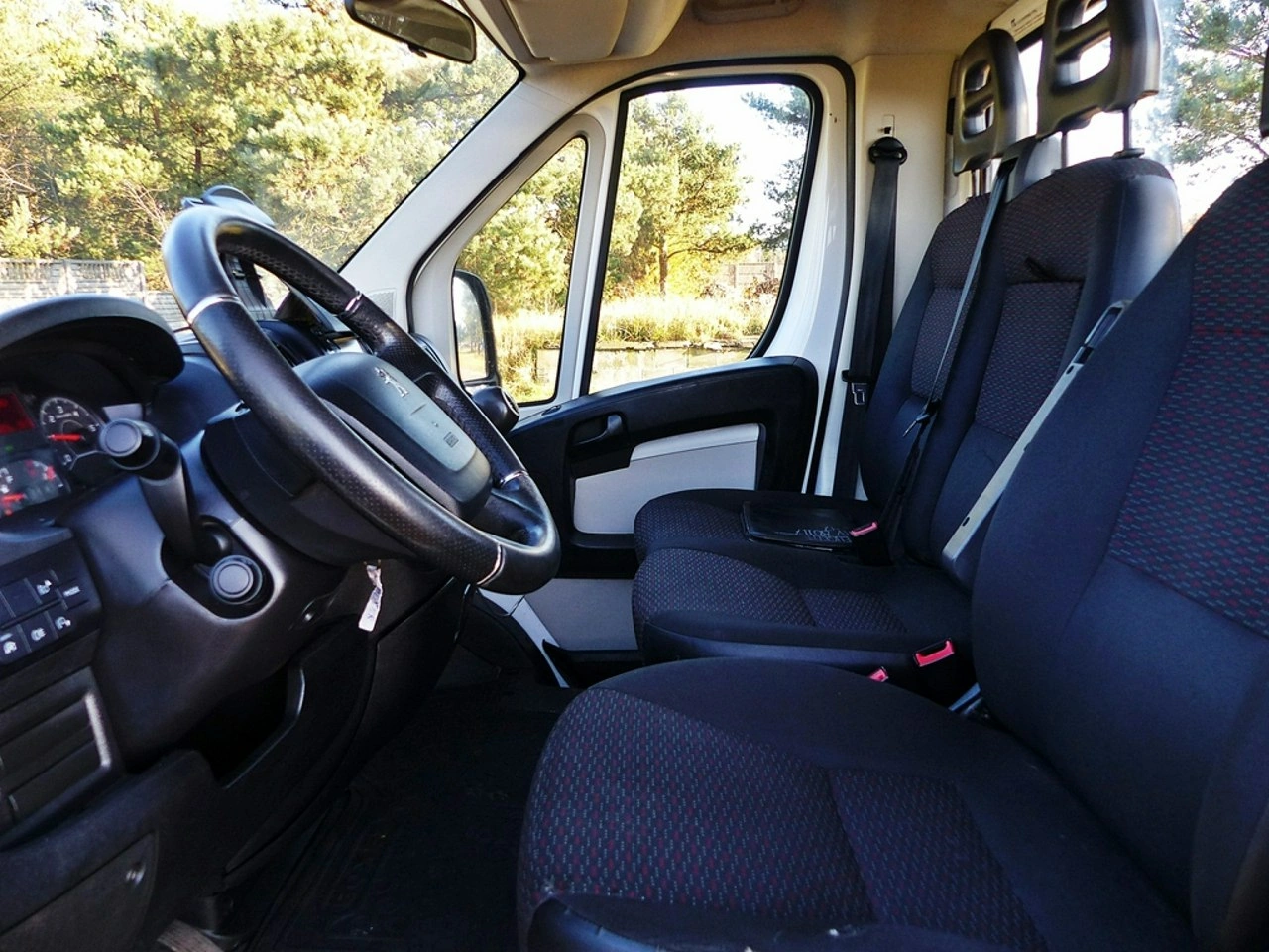 Peugeot Boxer - Zdjęcie 23