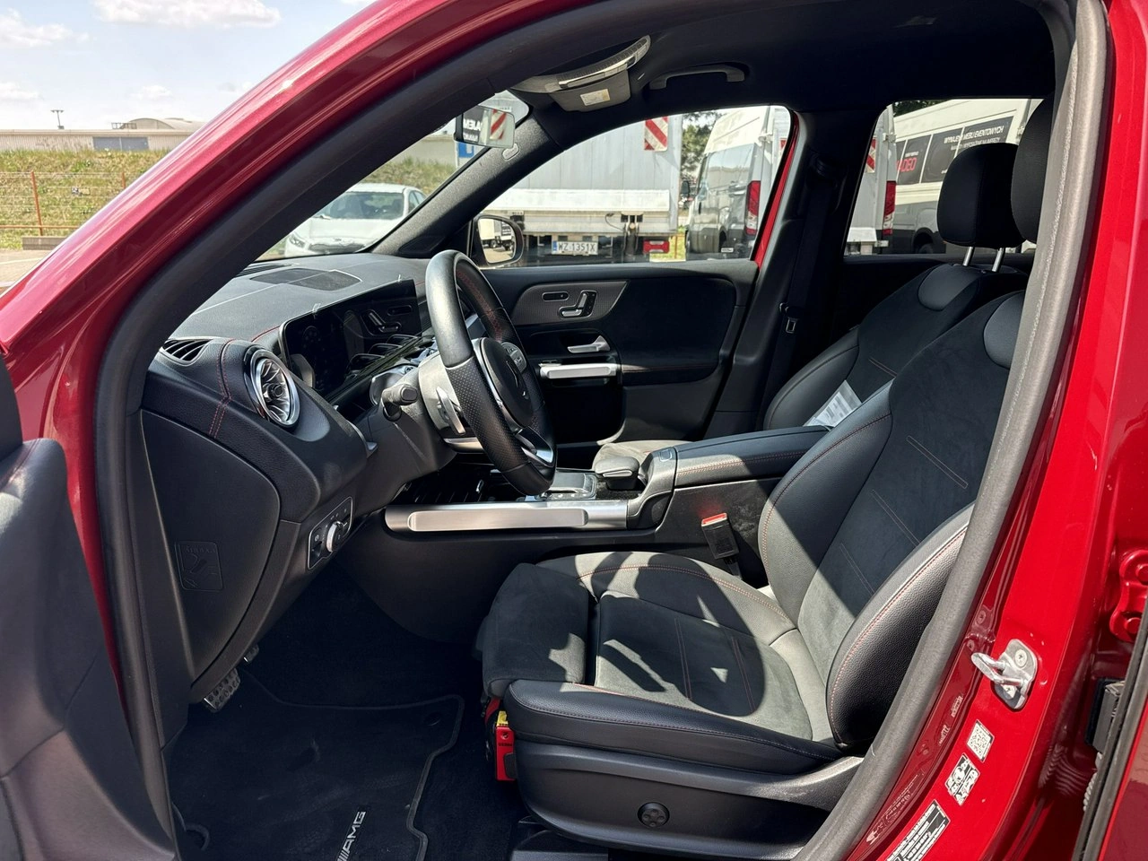 Mercedes EQB - Zdjęcie 10